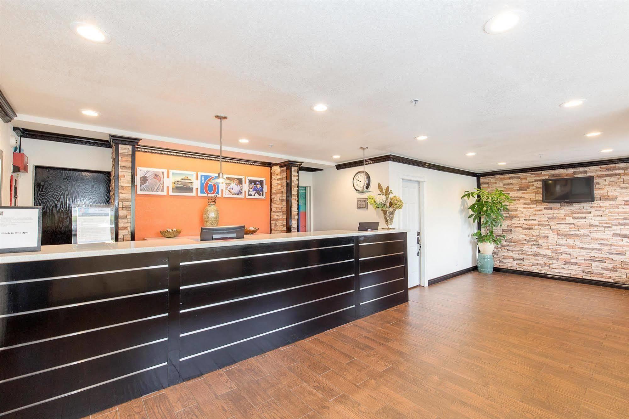 Motel 6 Vallejo - Maritime North ภายนอก รูปภาพ